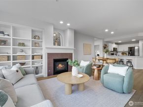 3221 SW Avalon Way 207, Seattle WA 98126