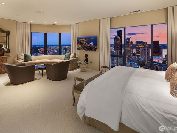 1301 Spring Street PH32, Seattle WA 98104