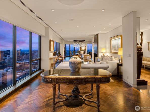 1301 Spring Street PH32, Seattle WA 98104