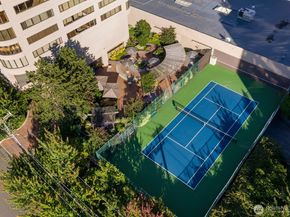 1301 Spring Street PH32, Seattle WA 98104