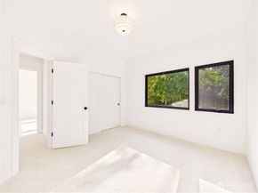 2810 & 2808 E Howell St, Seattle WA 98122