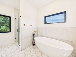 2810 & 2808 E Howell St, Seattle WA 98122