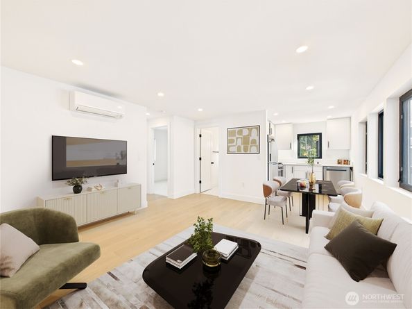 2810 & 2808 E Howell St, Seattle WA 98122