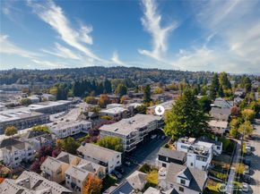 2830 NW 56th Street 306, Seattle WA 98107