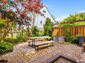 6501 21st Avenue NW, Seattle WA 98117