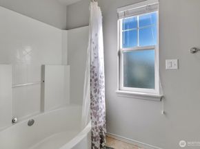 29929 49th Lane S 20, Auburn WA 98001