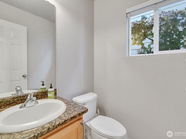 29929 49th Lane S 20, Auburn WA 98001