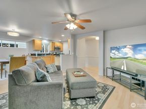 29929 49th Lane S 20, Auburn WA 98001