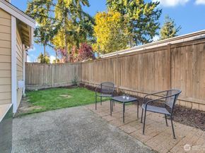 29929 49th Lane S 20, Auburn WA 98001