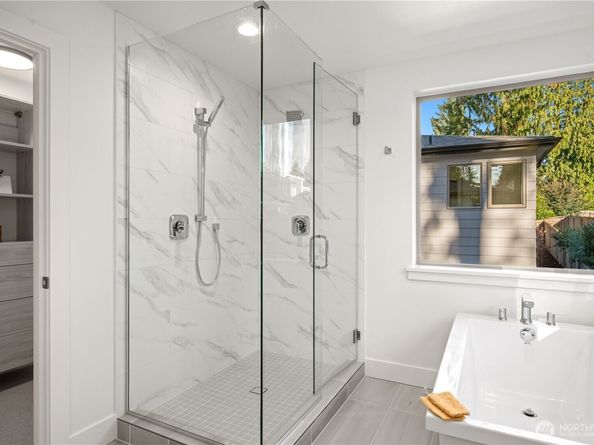 12919 NE 78th Place, Kirkland WA 98033