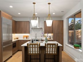 12919 NE 78th Place, Kirkland WA 98033