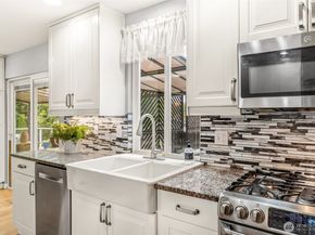 11907 NE 133rd Place, Kirkland WA 98034
