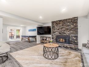 11907 NE 133rd Place, Kirkland WA 98034