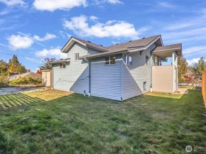 1709 SW Cloverdale Street, Seattle WA 98106