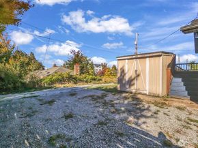 1709 SW Cloverdale Street, Seattle WA 98106
