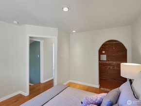 1709 SW Cloverdale Street, Seattle WA 98106