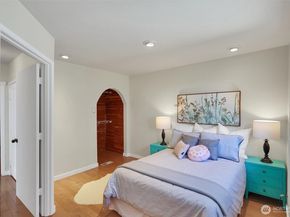 1709 SW Cloverdale Street, Seattle WA 98106