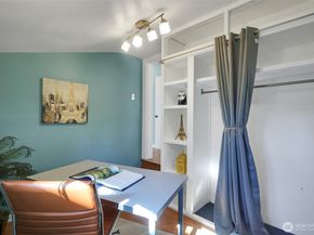 1709 SW Cloverdale Street, Seattle WA 98106