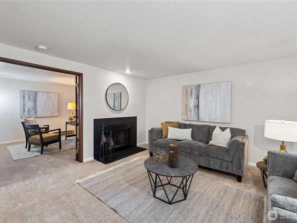 200 Mt Park Boulevard SW A204, Issaquah WA 98027