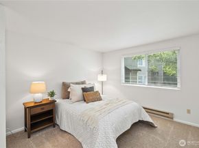 200 Mt Park Boulevard SW A204, Issaquah WA 98027