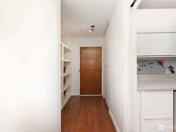2100 3rd Avenue 1503, Seattle WA 98121