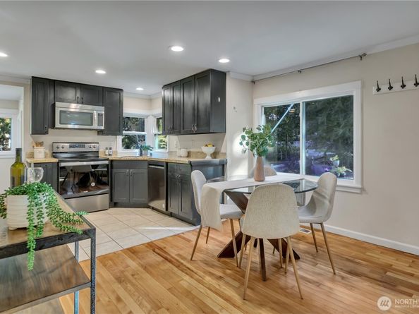 13203 10th Avenue S, Burien WA 98168