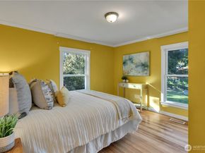 13203 10th Avenue S, Burien WA 98168
