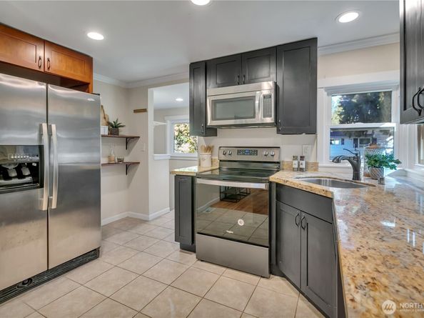 13203 10th Avenue S, Burien WA 98168