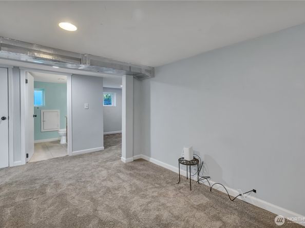 13203 10th Avenue S, Burien WA 98168