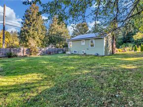 13203 10th Avenue S, Burien WA 98168