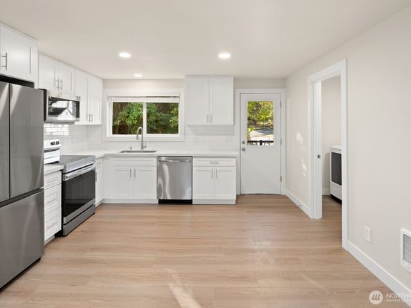 845 Kirkland Way, Kirkland WA 98033