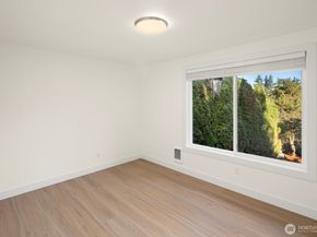 845 Kirkland Way, Kirkland WA 98033