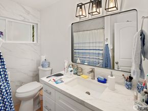 845 Kirkland Way, Kirkland WA 98033