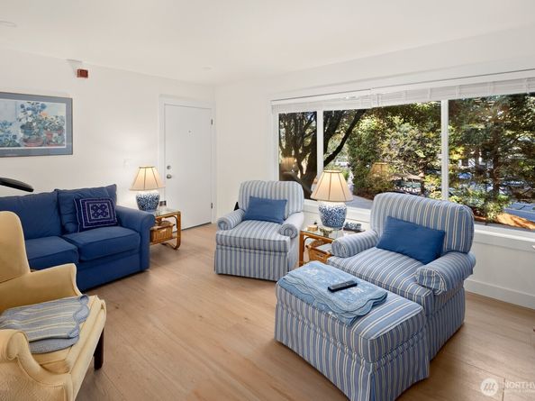 845 Kirkland Way, Kirkland WA 98033