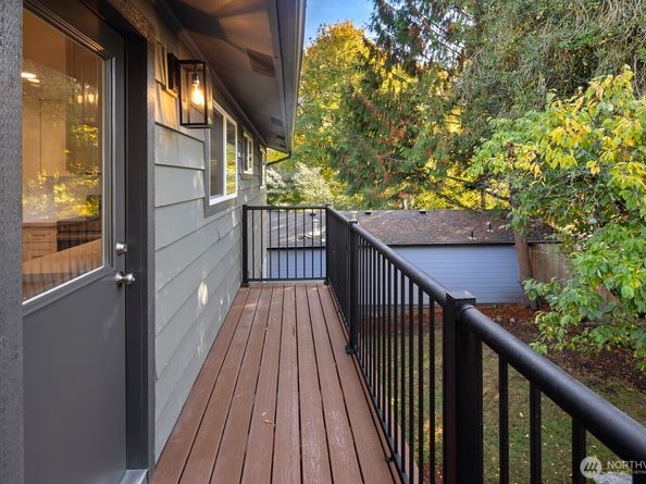 845 Kirkland Way, Kirkland WA 98033