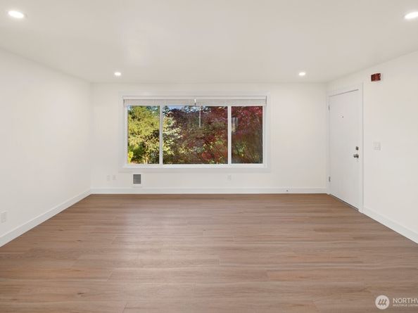 845 Kirkland Way, Kirkland WA 98033