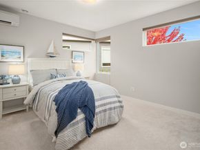 13739 Wayne Place N, Seattle WA 98133