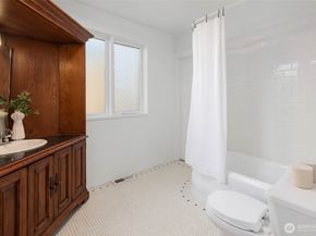 3816 S Eddy Street, Seattle WA 98118