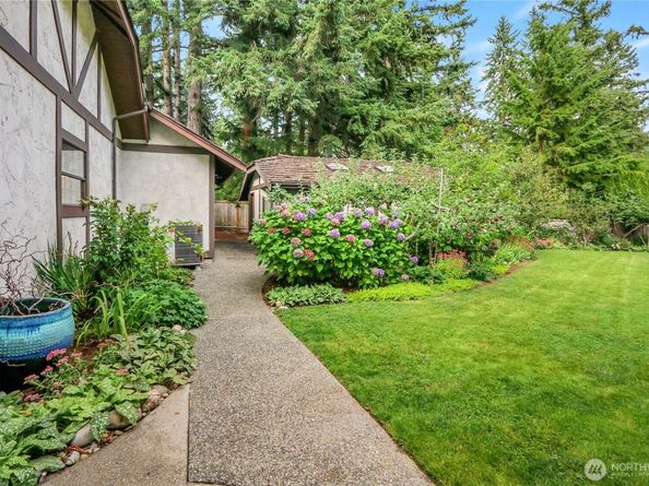 17521 7th Avenue W, Bothell WA 98012