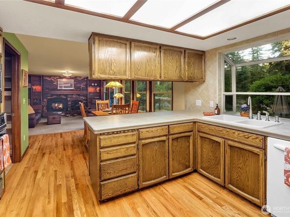 17521 7th Avenue W, Bothell WA 98012