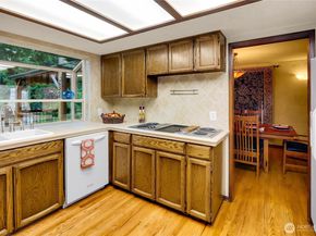 17521 7th Avenue W, Bothell WA 98012
