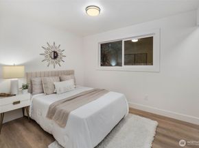 10459 NE 142nd Street, Kirkland WA 98034
