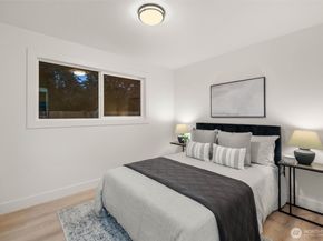 10459 NE 142nd Street, Kirkland WA 98034
