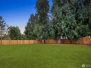 10459 NE 142nd Street, Kirkland WA 98034