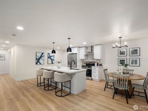 10459 NE 142nd Street, Kirkland WA 98034