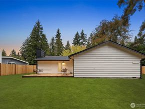 10459 NE 142nd Street, Kirkland WA 98034