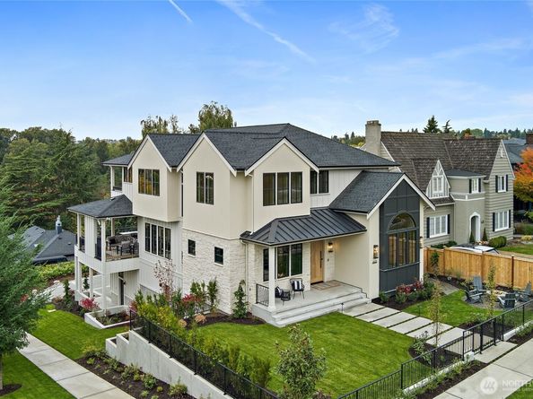 4103 43rd Avenue NE, Seattle WA 98105
