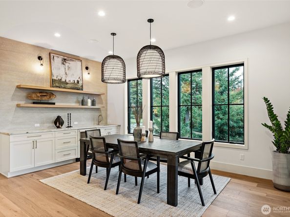 4103 43rd Avenue NE, Seattle WA 98105