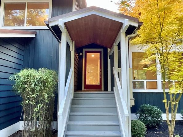 22829 NE 152nd Place, Woodinville WA 98077