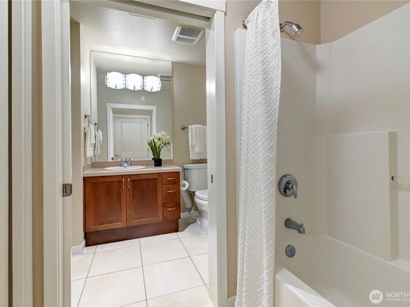 16141 Cleveland Street 417, Redmond WA 98052